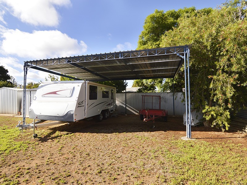 36 Neilpo Street, Dareton NSW 2717