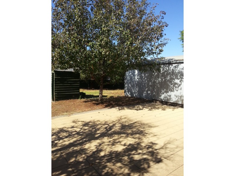 110 Walnut Ave, Mildura VIC 3500