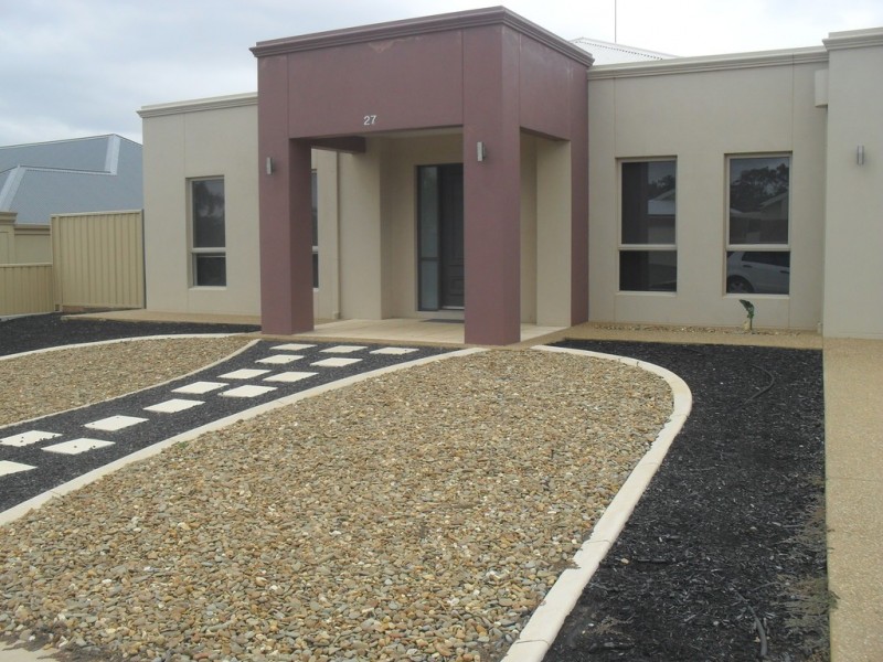 27 Drings Way, Gol Gol NSW 2738