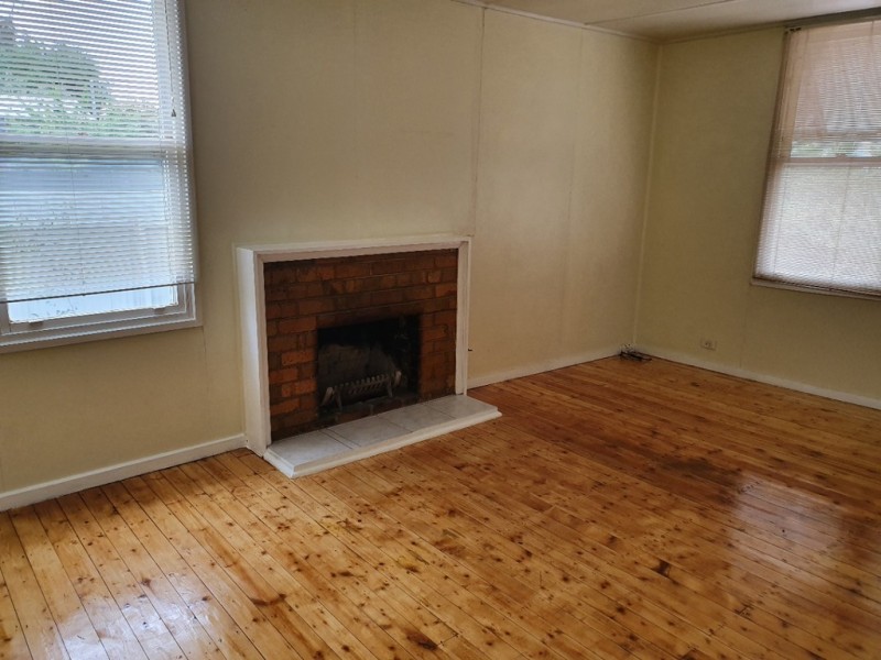 24 Railway Avenue, Sea Lake VIC 3533