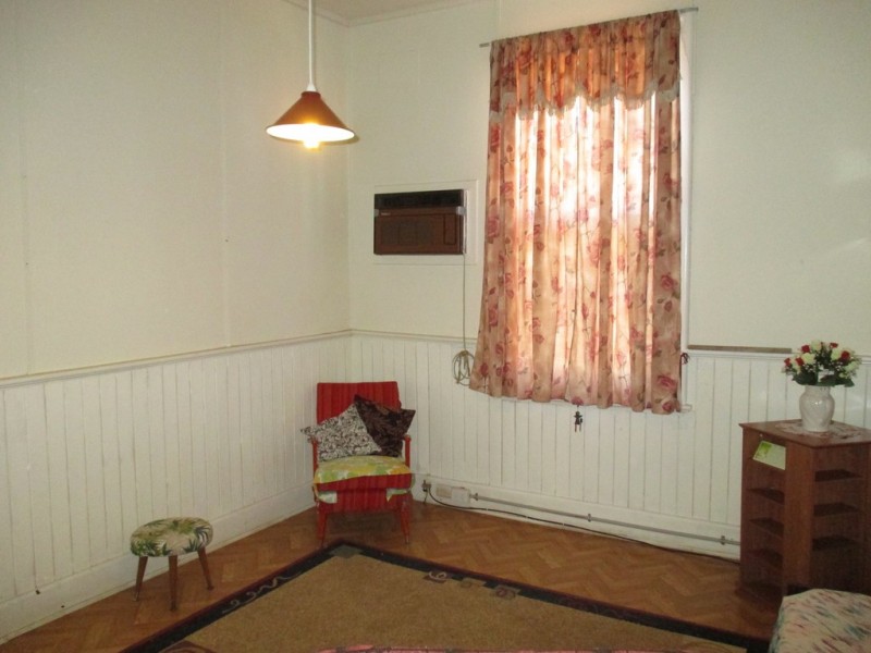 26 Railway Avenue, Sea Lake VIC 3533