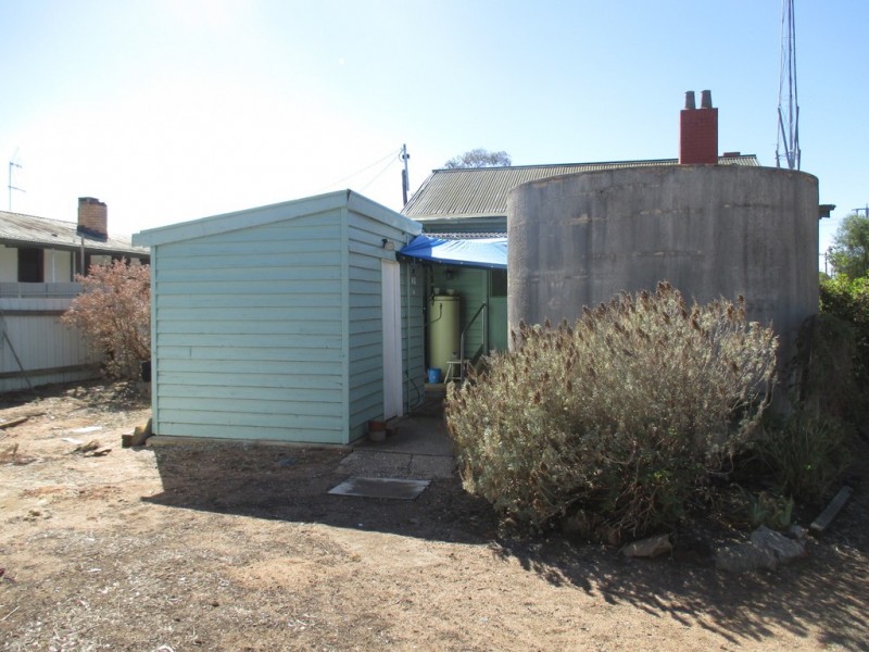 26 Railway Avenue, Sea Lake VIC 3533