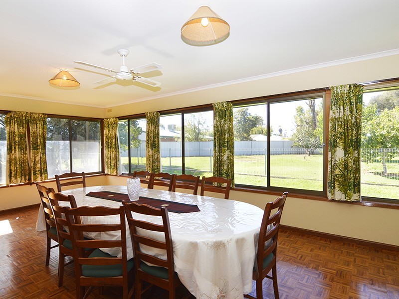 1 Tireel Drive, Nichols Point VIC 3501