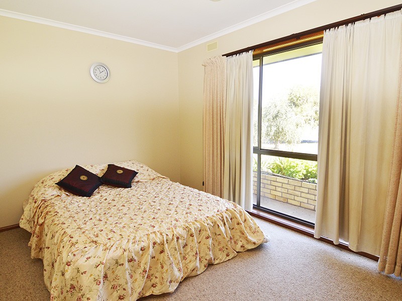 1 Tireel Drive, Nichols Point VIC 3501