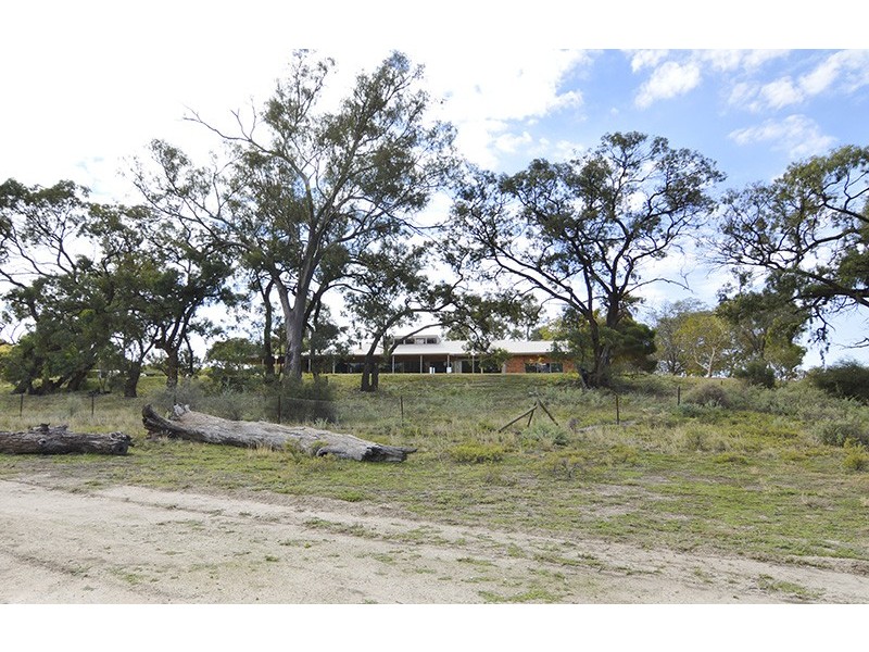 498 River Road, Dareton NSW 2717