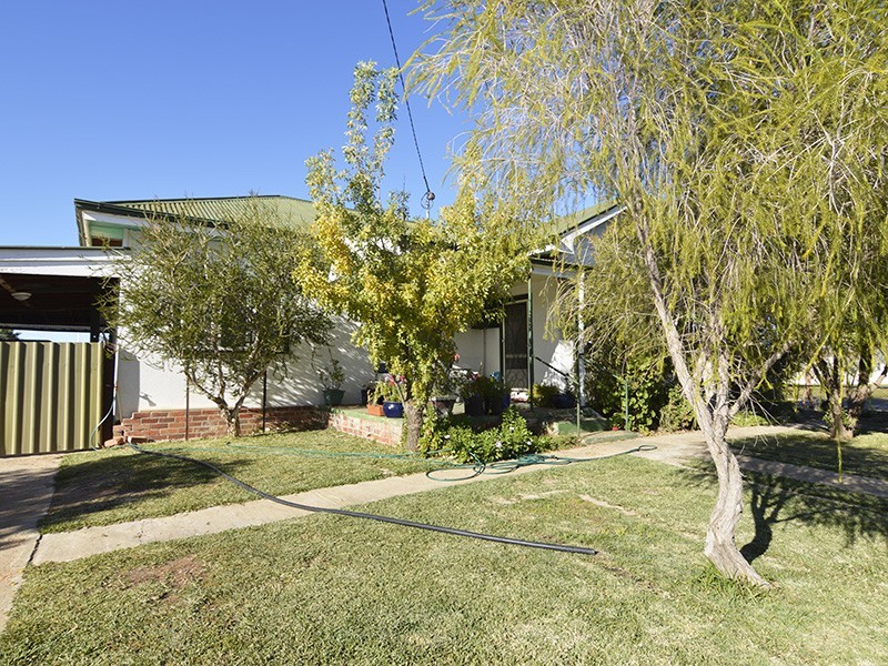 36 Armstrong Avenue, Wentworth NSW 2648