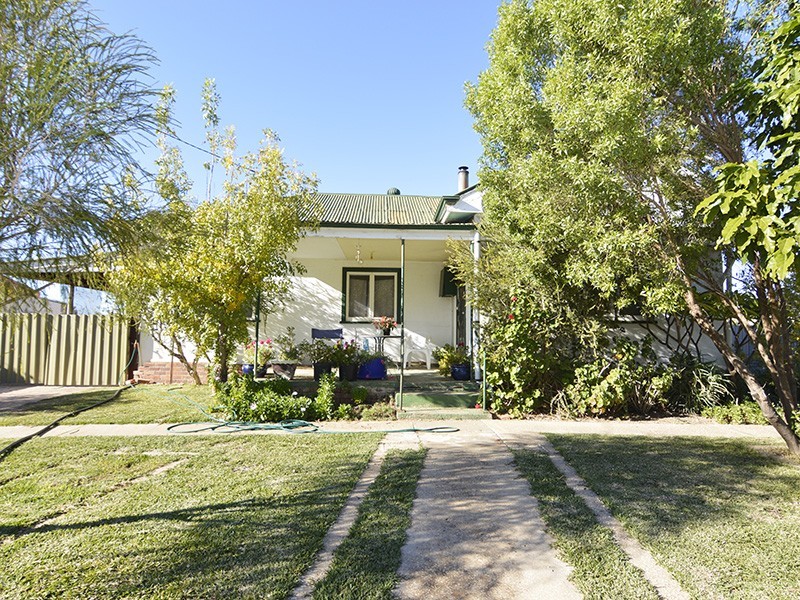 36 Armstrong Avenue, Wentworth NSW 2648