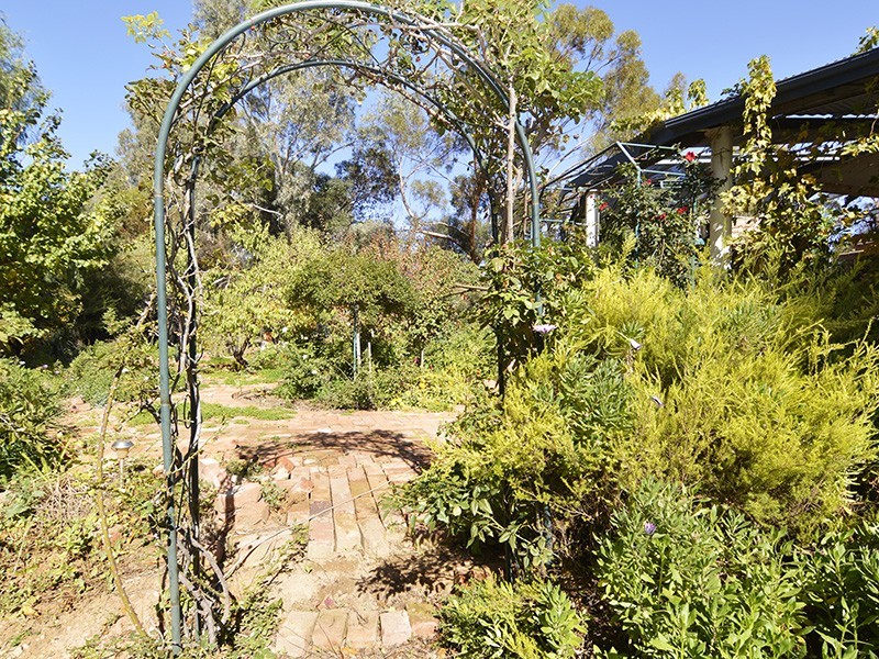 739 Cureton Avenue, Nichols Point VIC 3501