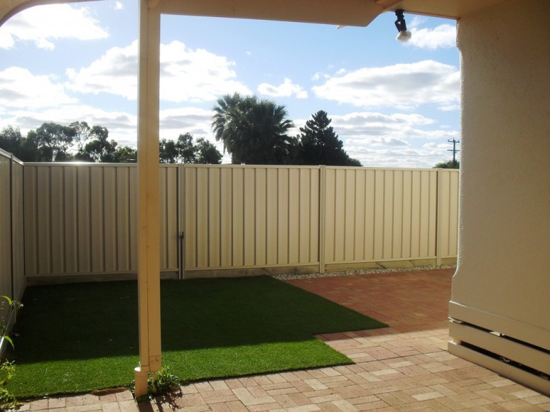 36 Fifth Street, Nichols Point VIC 3501