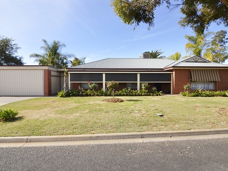 49 Nardoo Street, Red Cliffs VIC 3496