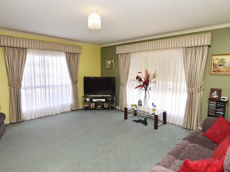 49 Nardoo Street, Red Cliffs VIC 3496