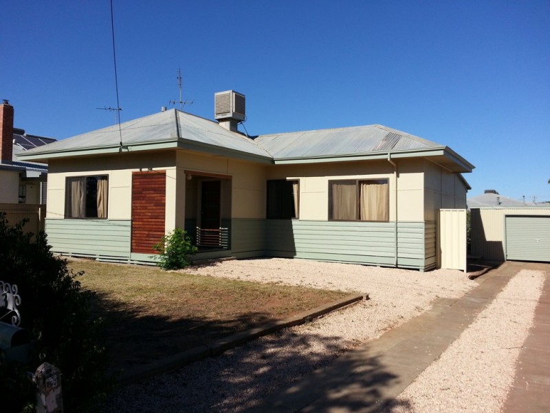 13 Railway Ave, Merbein VIC 3505