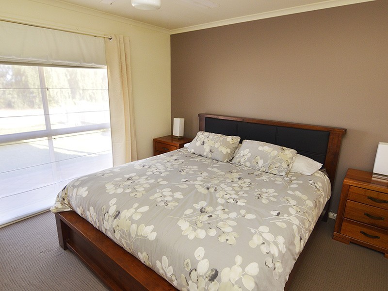 5 Heazlewood Avenue, Red Cliffs VIC 3496