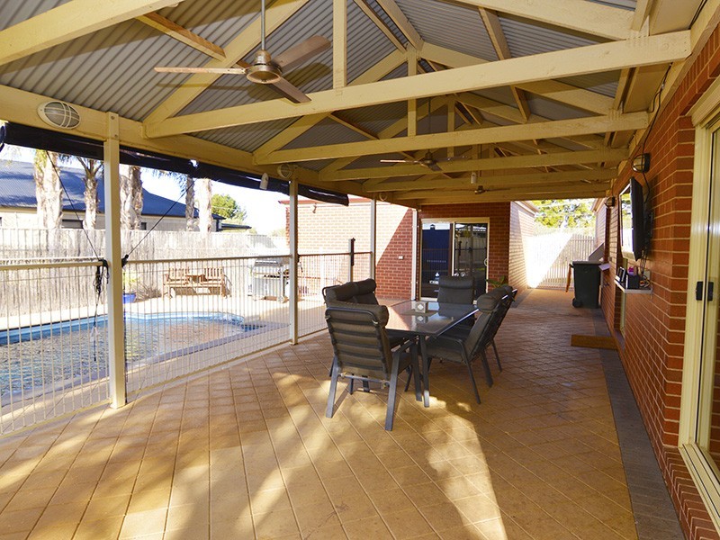 5 Heazlewood Avenue, Red Cliffs VIC 3496