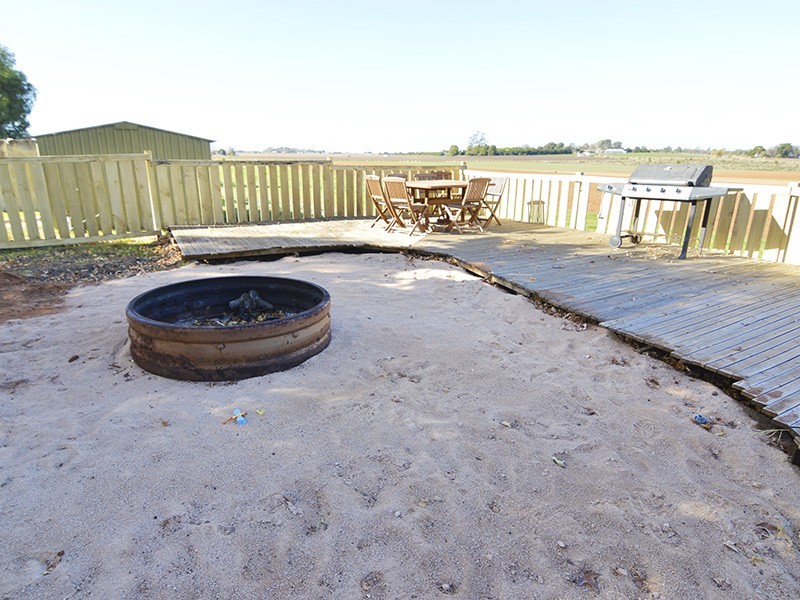 1033 Paschendale Avenue, Merbein South VIC 3505