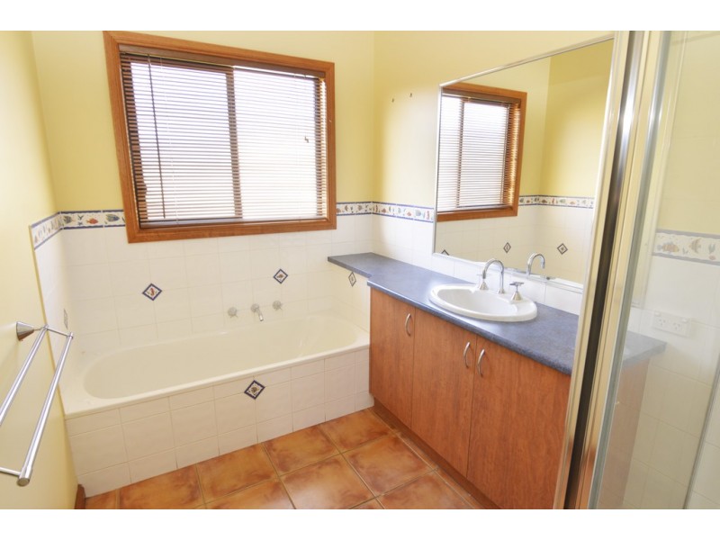 2 Kyamber Court, Mildura VIC 3500