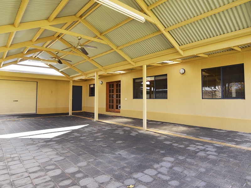 2 Kyamber Court, Mildura VIC 3500