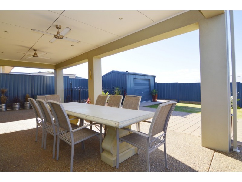 12 Melaleuca Street, Buronga NSW 2739