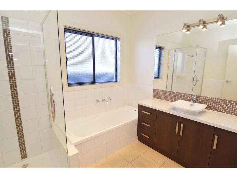 12 Melaleuca Street, Buronga NSW 2739