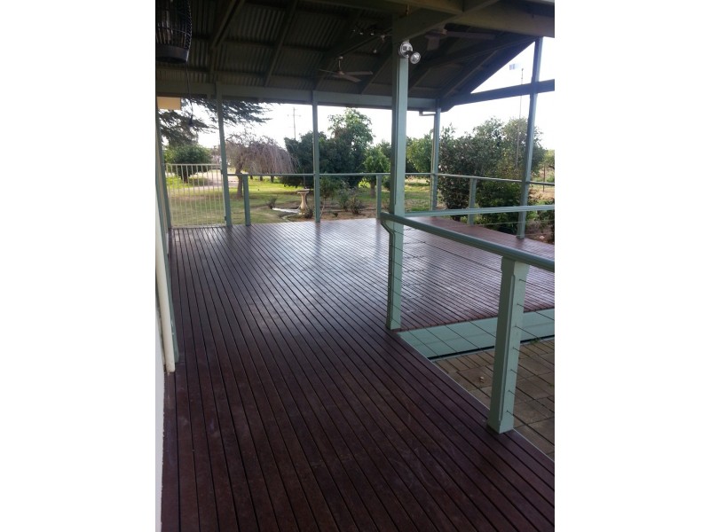 250 Pitman Ave, Gol Gol NSW 2738