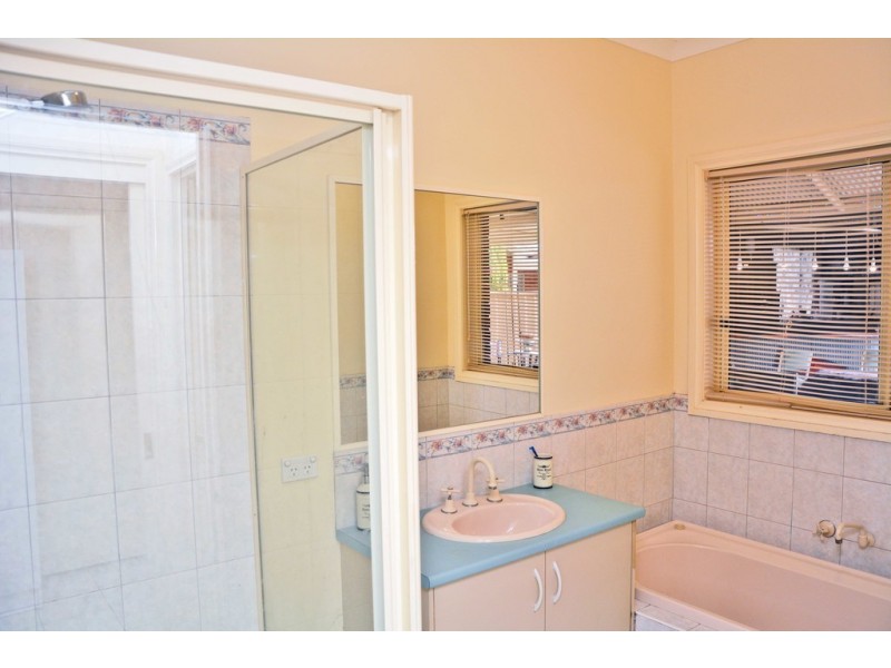 27 Golden Ash Drive, Mildura VIC 3500