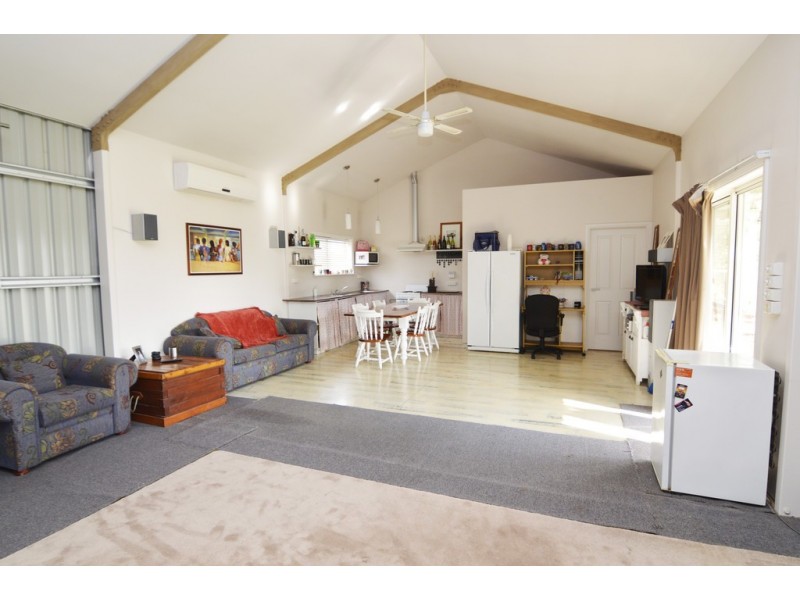 24 Drings Way, Gol Gol NSW 2738