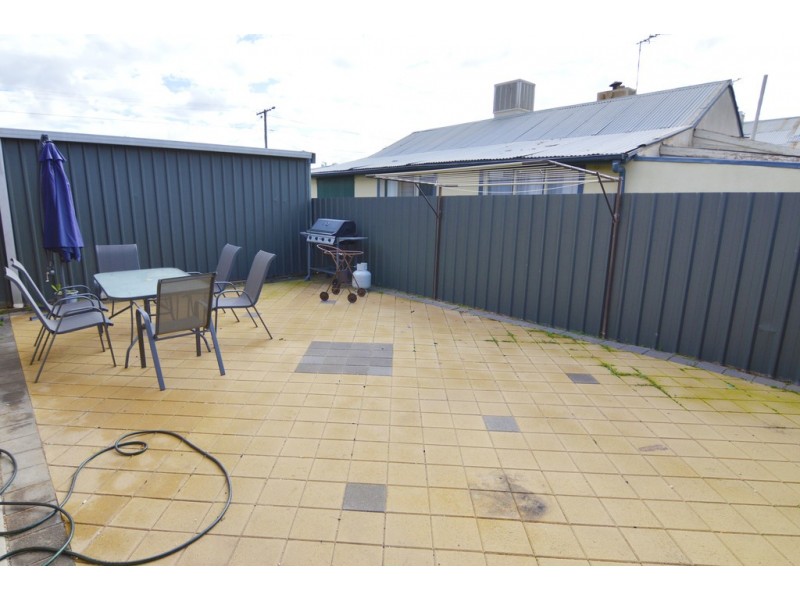 2/14 Pearl Avenue, Mildura VIC 3500