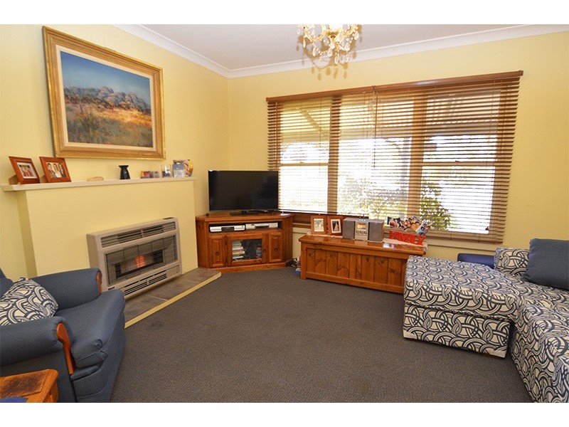 1 Mary Avenue, Mildura VIC 3500