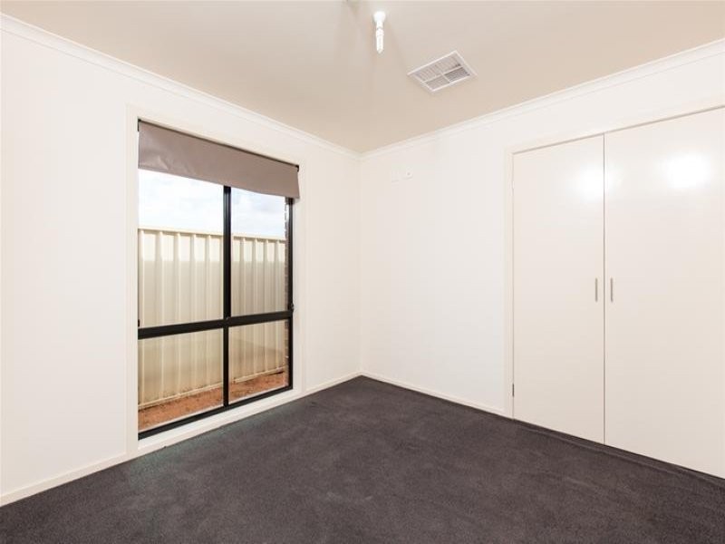 11 Darlington Parade, Mildura VIC 3500