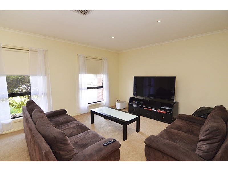 Unit 14/8 Taylor Drive, Mildura VIC 3500