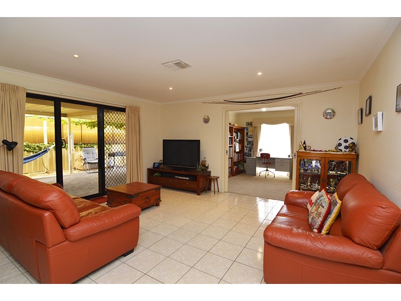 2 Edmund Barton Court, Mildura VIC 3500