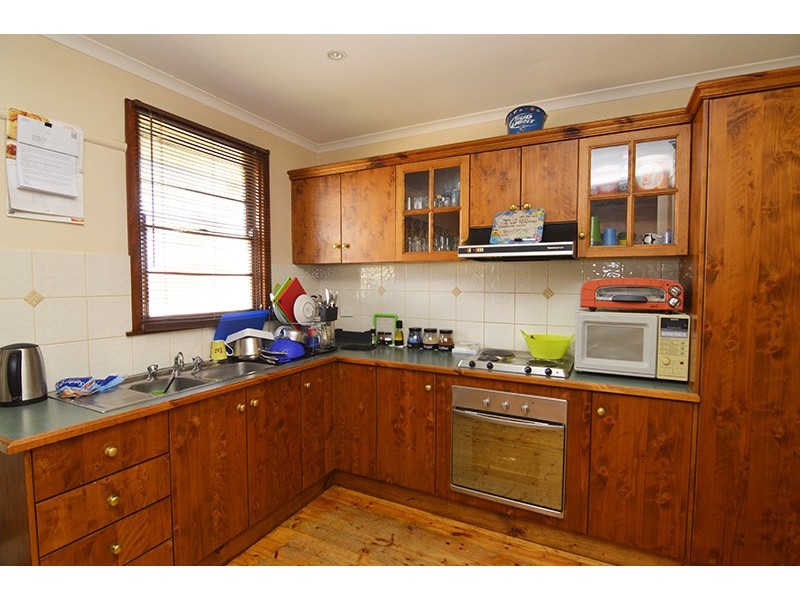 21 Latrobe Avenue, Red Cliffs VIC 3496