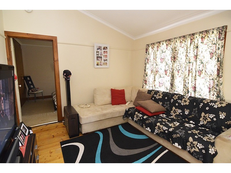 21 Latrobe Avenue, Red Cliffs VIC 3496