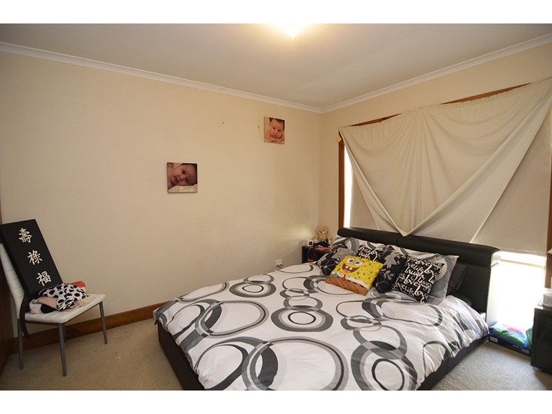21 Latrobe Avenue, Red Cliffs VIC 3496