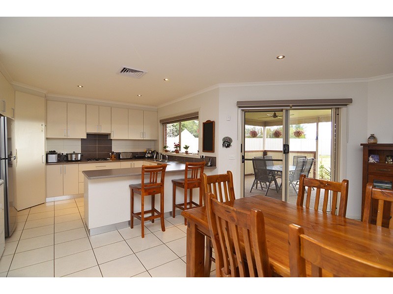 3 Begg Court, Red Cliffs VIC 3496