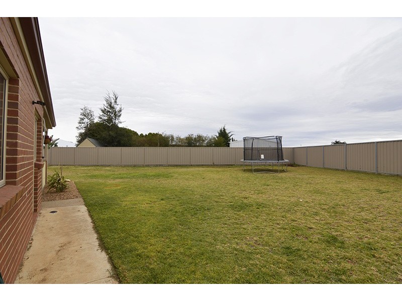3 Begg Court, Red Cliffs VIC 3496