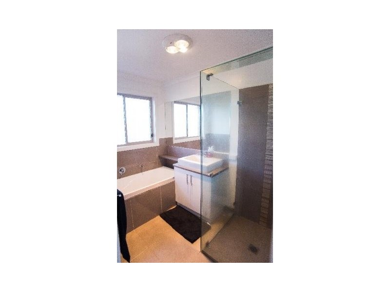 10 Jennifer Court, Robinvale VIC 3549