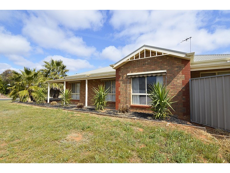2 Beasy Court, Mildura VIC 3500