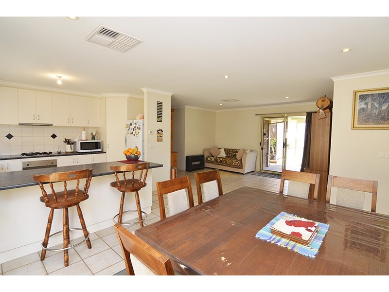 11 Rosedale Court, Buronga NSW 2739