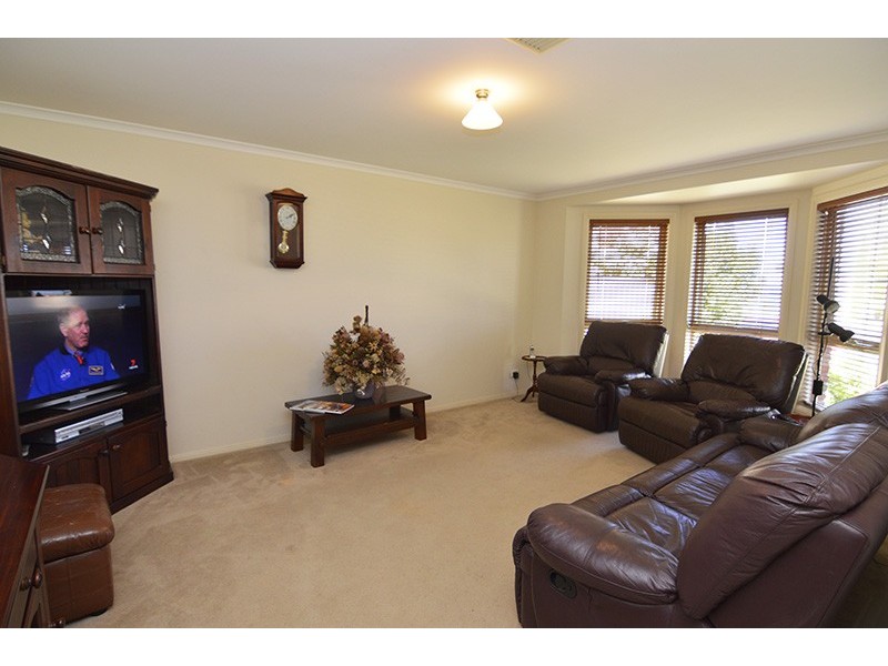 11 Rosedale Court, Buronga NSW 2739