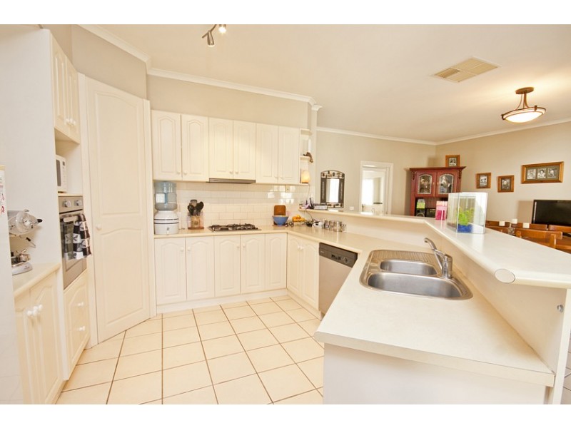 56 Carramar Drive, Gol Gol NSW 2738