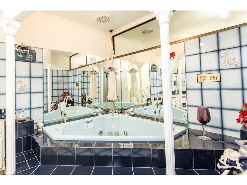 45-49 The Crescent, Mildura VIC 3500