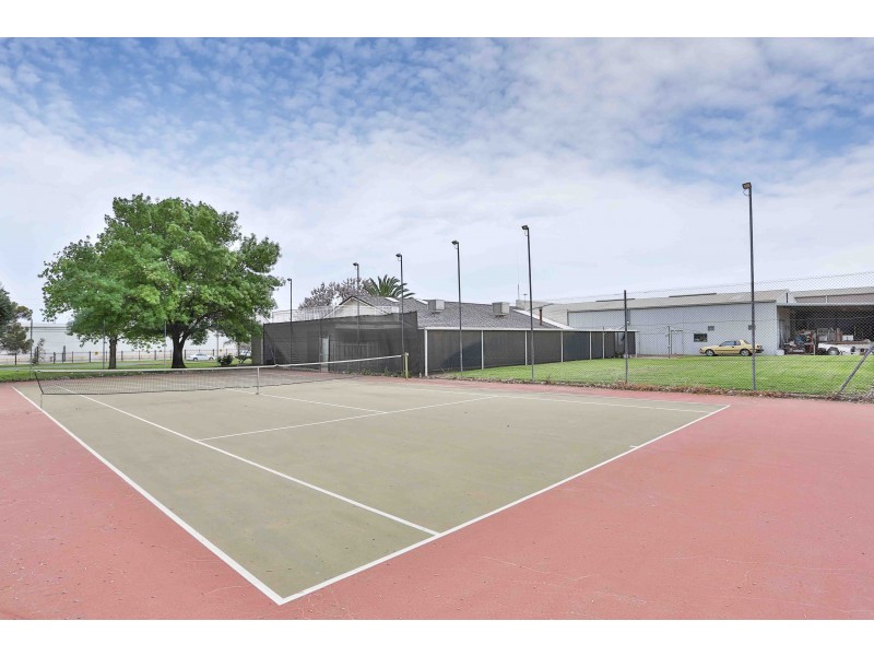 45-49 The Crescent, Mildura VIC 3500