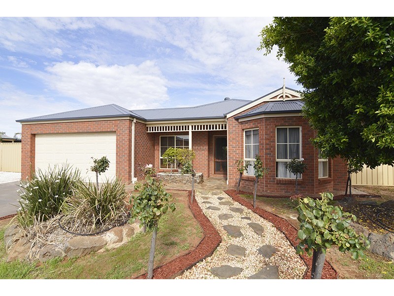 10 Drings Way, Gol Gol NSW 2738