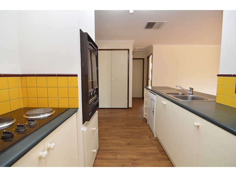 4 Tanduanat Court, Mildura VIC 3500