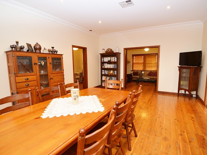 175 Keenans Drive, Dareton NSW 2717