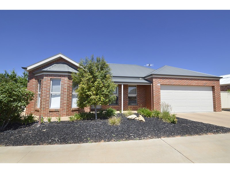796 Sandilong Avenue, Irymple VIC 3498