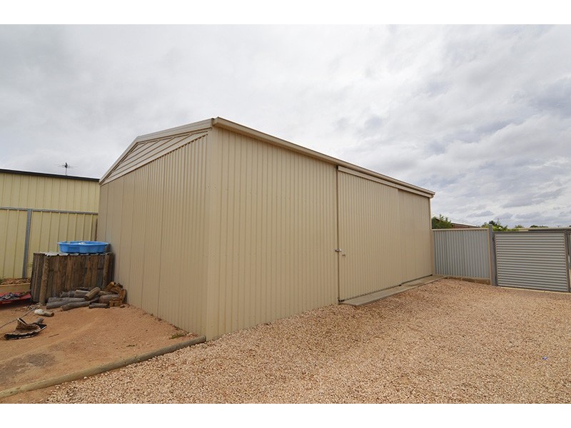 20 Wood Street, Gol Gol NSW 2738