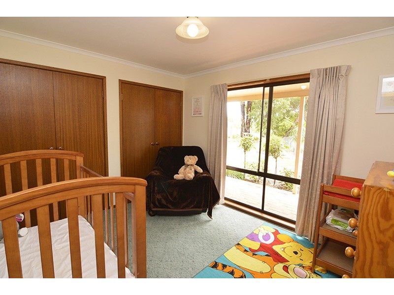 111 Mena Road, Birdwoodton VIC 3505