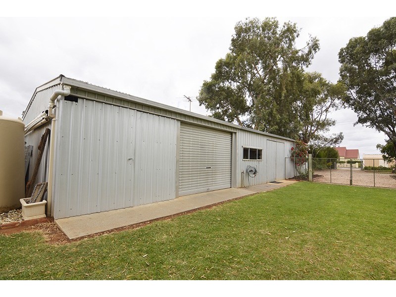 111 Mena Road, Birdwoodton VIC 3505